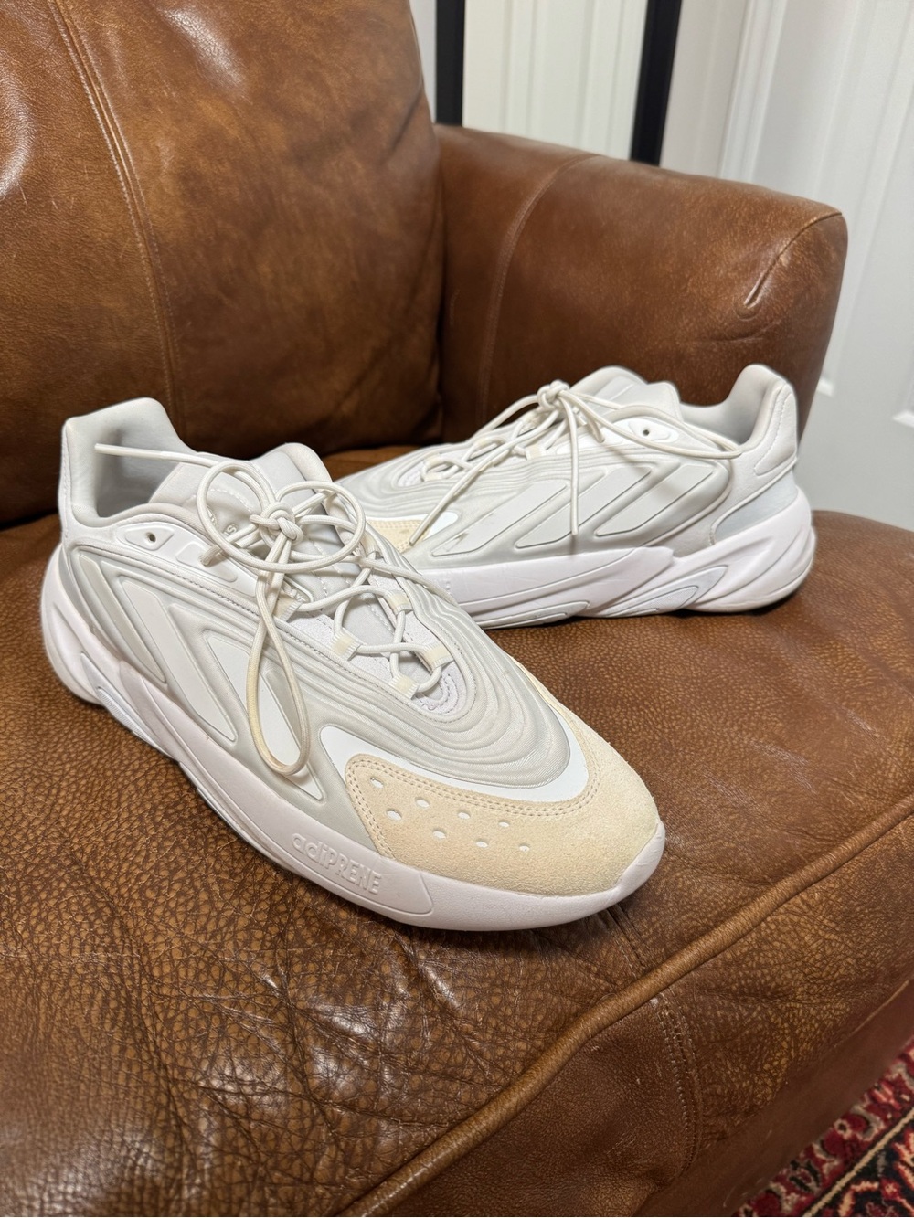 adidas Ozelia Triple White men’s shoes
